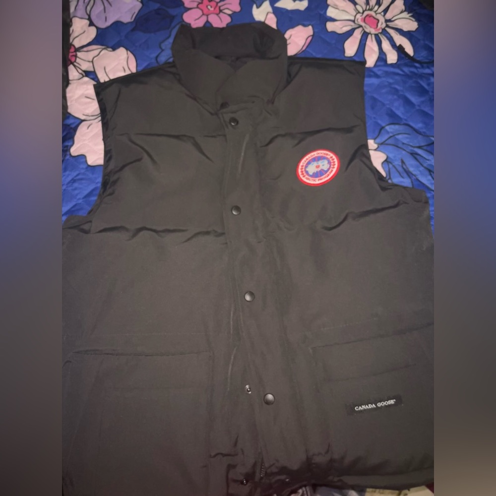 Selling Canada goose vest